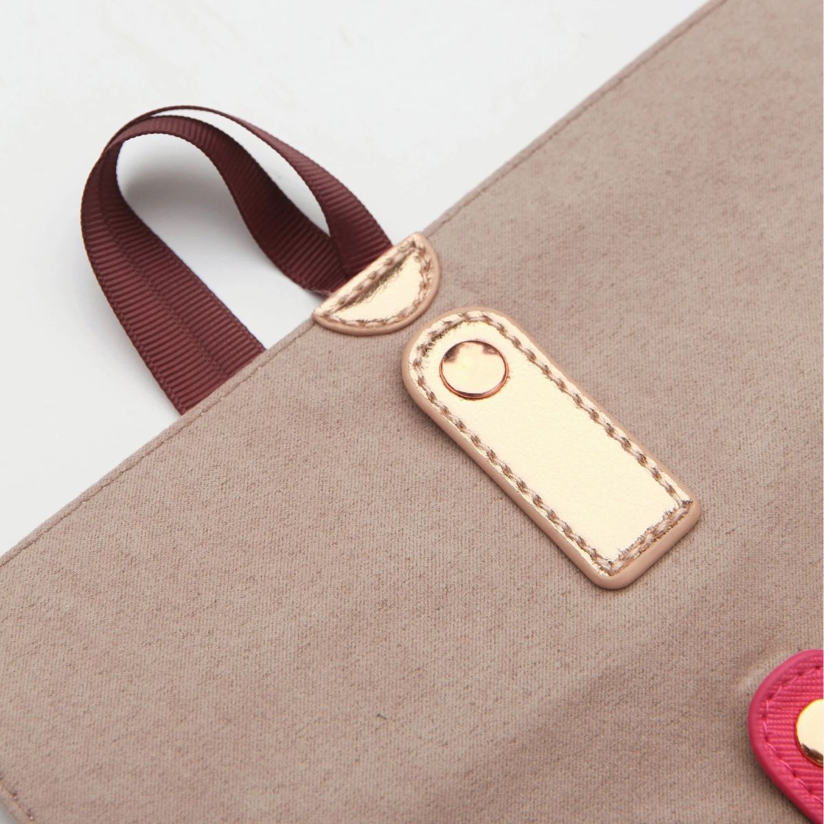 Caroline Gardner PU Leather Tech Roll - Image 5